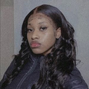 Meet your Posher, Bathsheba